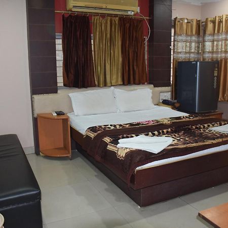 Starline Hotel Agartala Eksteriør billede