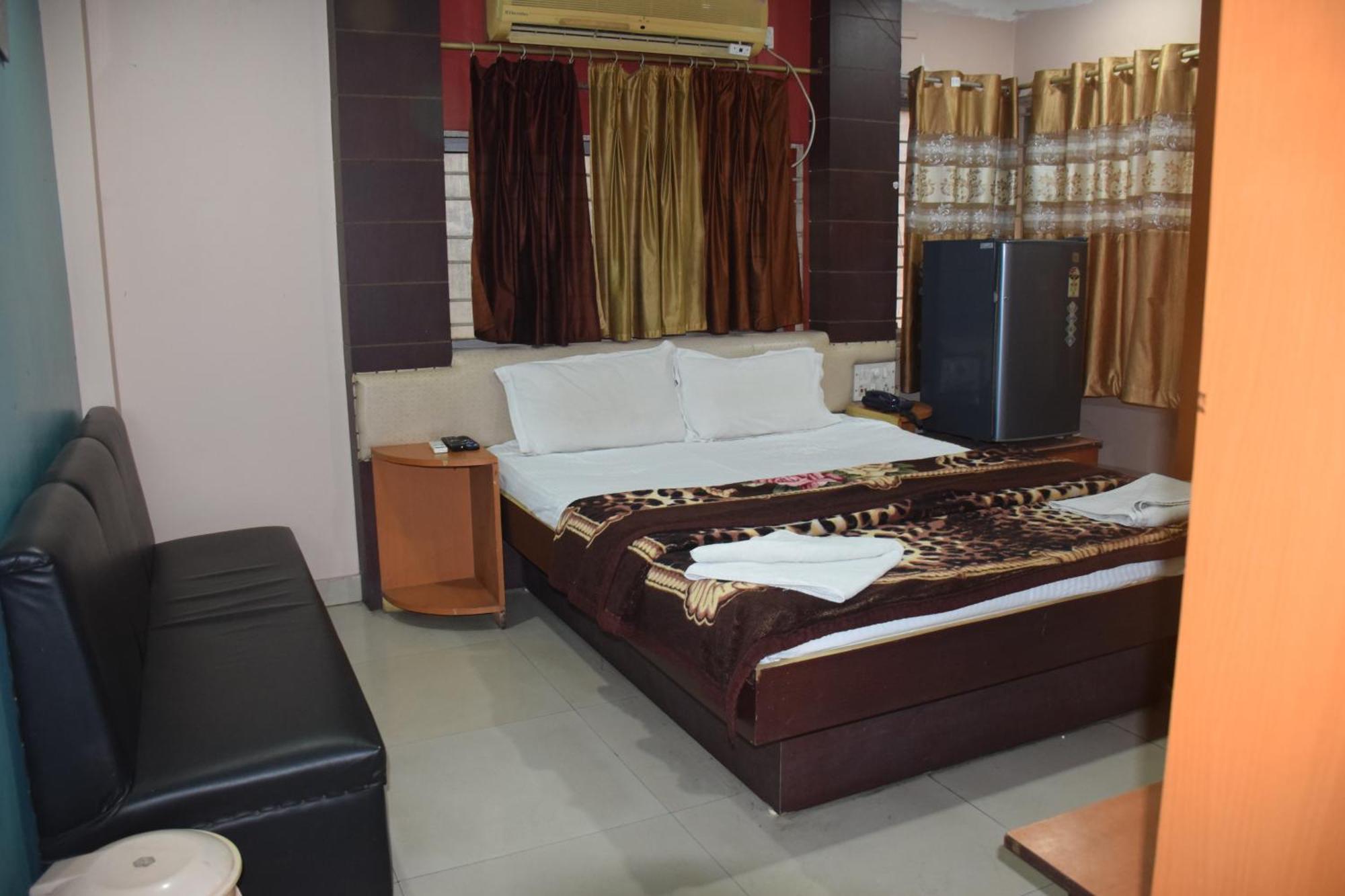 Starline Hotel Agartala Eksteriør billede
